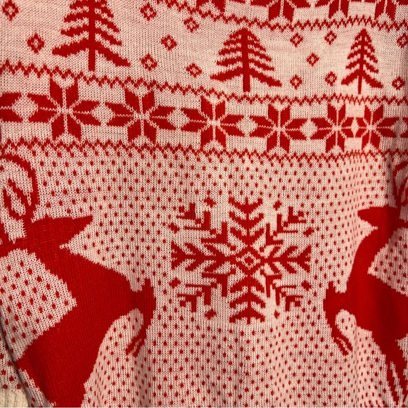 Sweater-Dress with Deer Ornament two third Sleeve Bright Comfy - Picture 6 of 9
